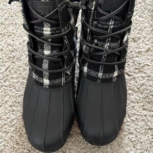 Black Plaid Waterproof Lace-Up Women's Boots